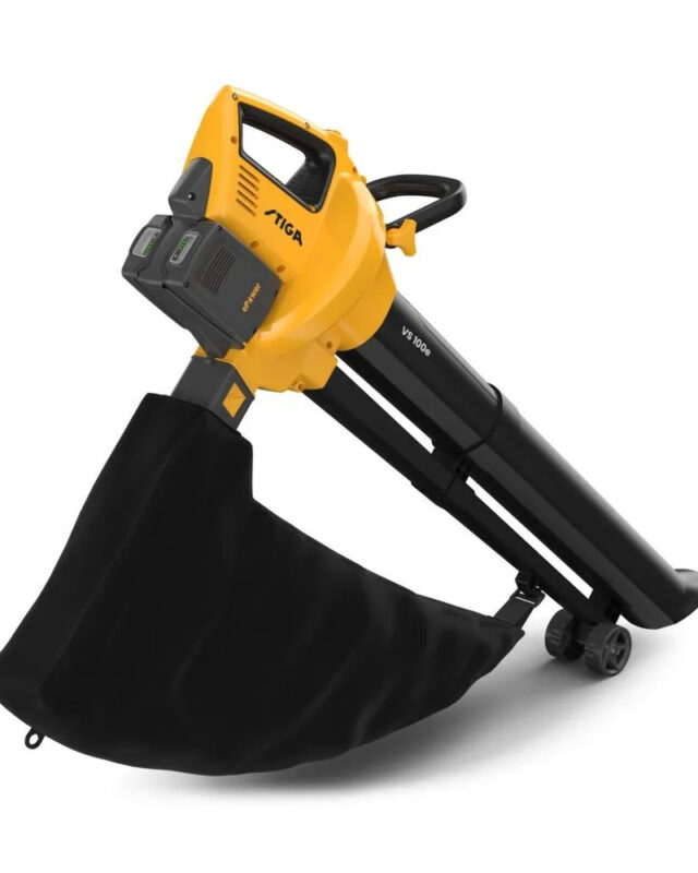 Souffleur aspirateur broyeur Stiga VS 100e avec sac collecteur et batteries